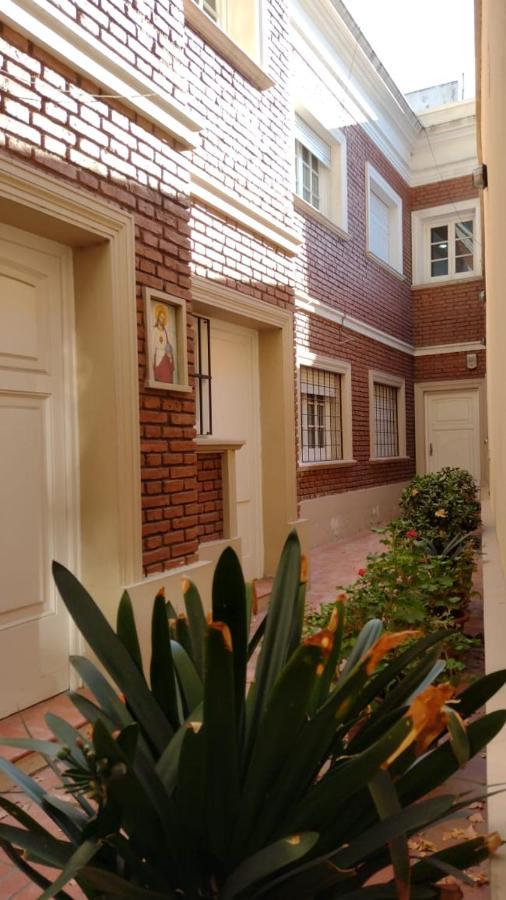 Renovar ميندوزا المظهر الخارجي الصورة